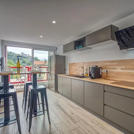 Hotel Gare - Les Ecrins *